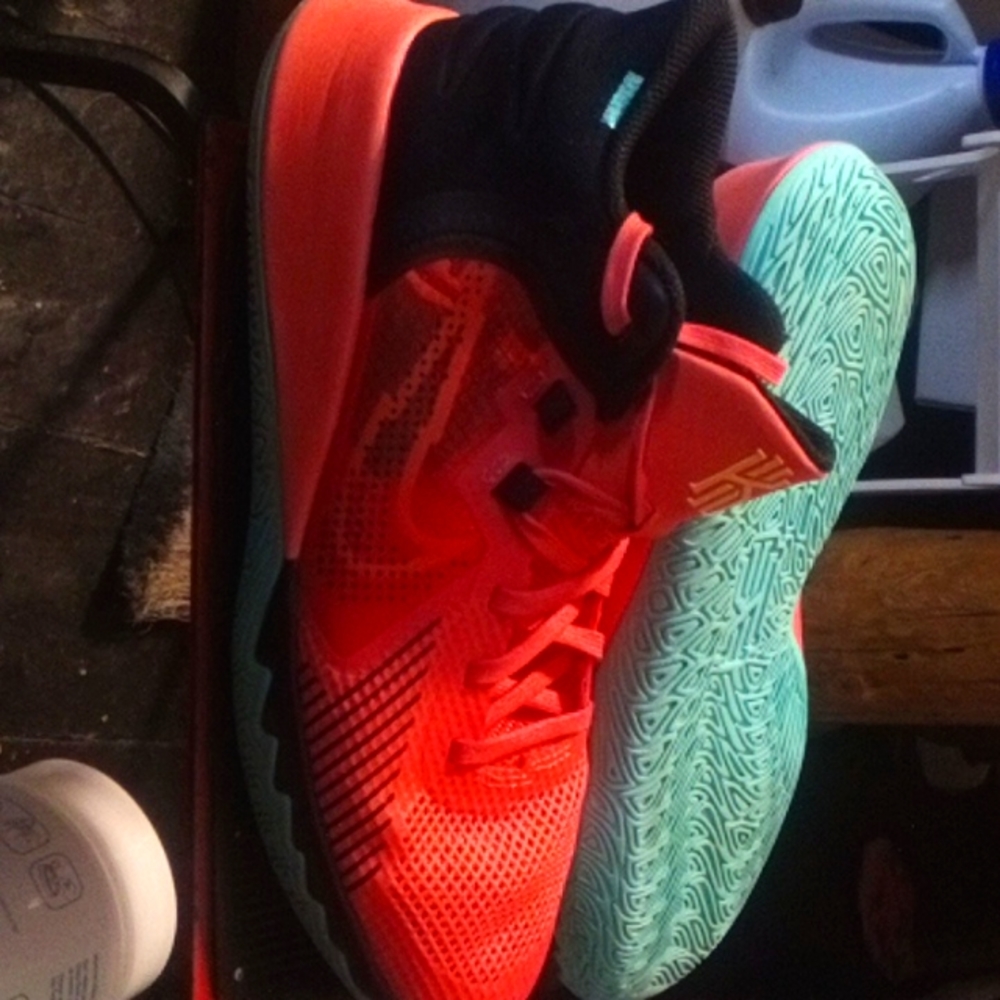 Kyrie Irving 11/23